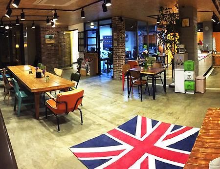 Lee & No Guesthouse Hongdae سيول المظهر الخارجي الصورة