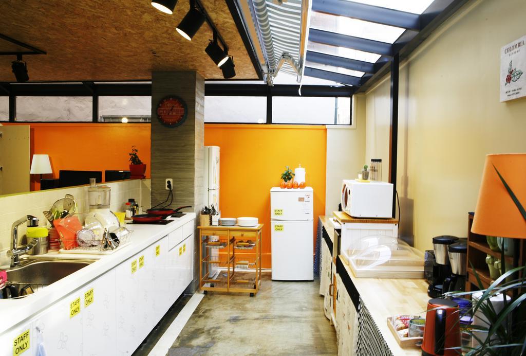 Lee & No Guesthouse Hongdae سيول المظهر الخارجي الصورة