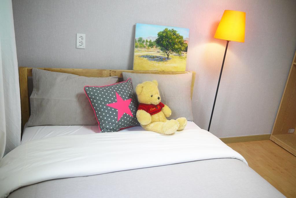 Lee & No Guesthouse Hongdae سيول المظهر الخارجي الصورة