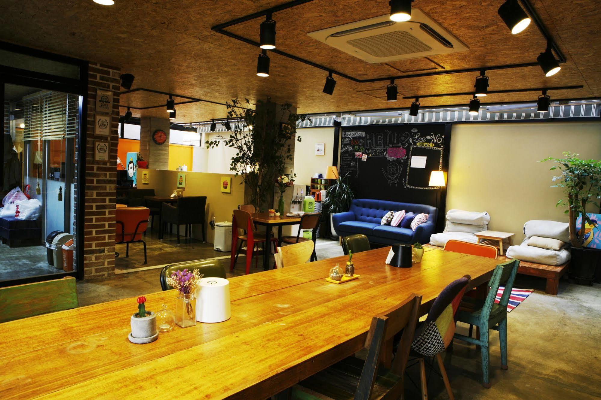 Lee & No Guesthouse Hongdae سيول المظهر الخارجي الصورة